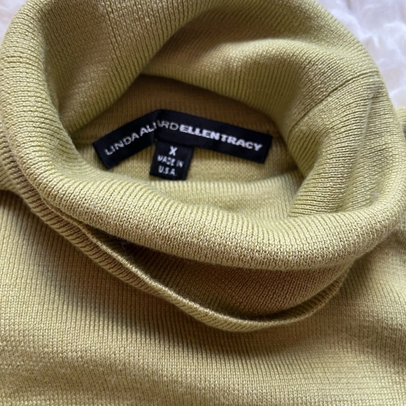 Linda Allard Ellen Tracy Sage Turtleneck Size X/M - Picture 4 of 9